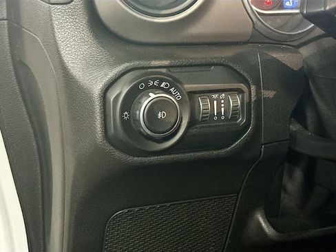 Used 2019 Jeep Wrangler Unlimited Sport S image 11