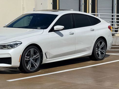 Used 2018 BMW 640i Gran Turismo xDrive image 4