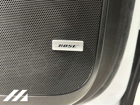 Used 2022 Buick Enclave Premium image 21