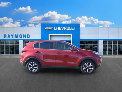 Used 2020 Kia Sportage LX AWD/4WD image 2
