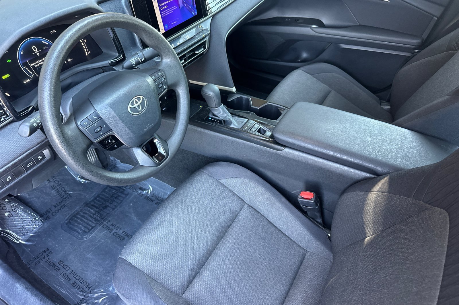 Certified 2025 Toyota Camry LE FWD image 12