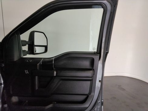 Used 2019 Ford F150 XLT w/ Equipment Group 302A Luxury image 41