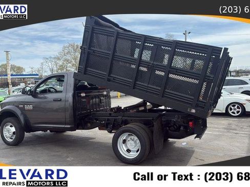 Used 2018 RAM 5500 Tradesman w/ Payload Upgrade Package AWD/4WD image 31