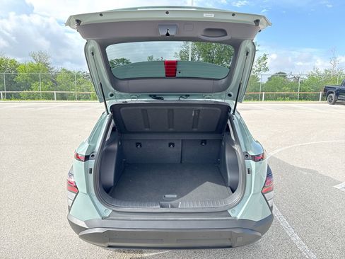 Used 2025 Hyundai Kona SEL FWD image 19