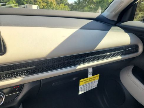 New 2026 Honda HR-V EX-L image 13