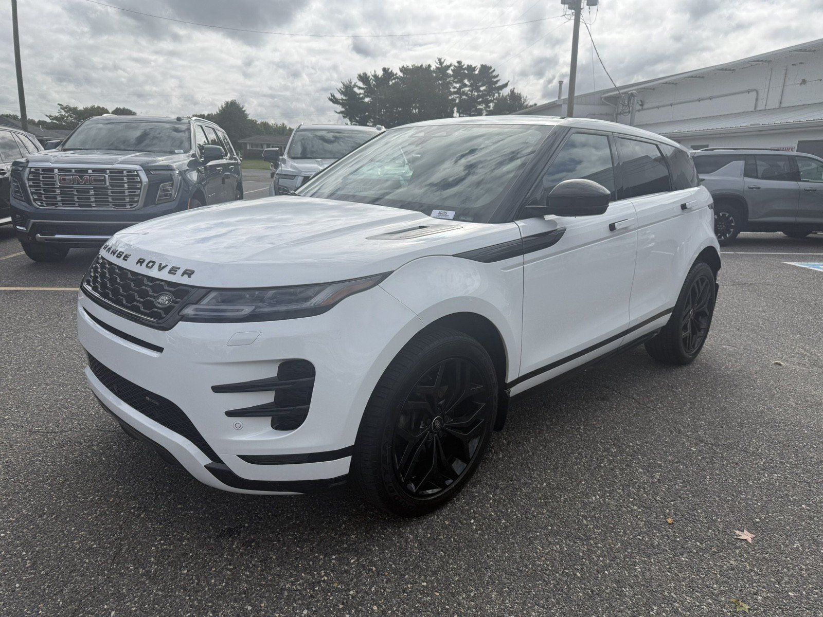Used 2023 Land Rover Range Rover Evoque R-Dynamic SE AWD/4WD image 7