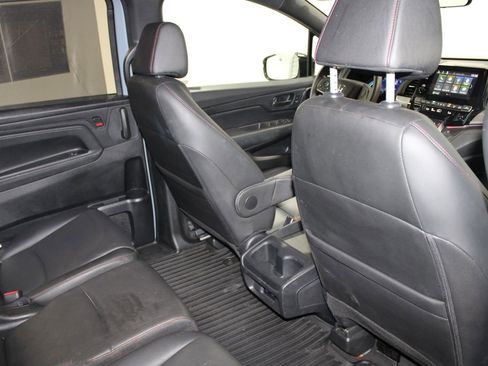 Used 2024 Honda Odyssey Sport image 34