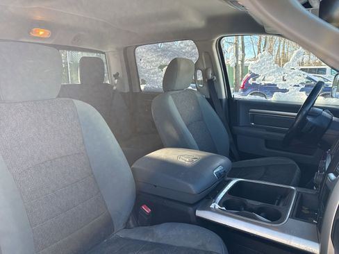 Used 2017 RAM 1500 Big Horn image 15