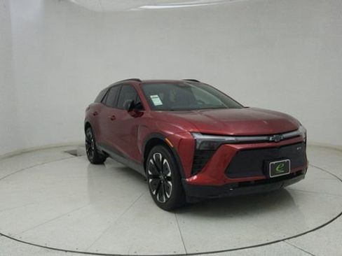 Used 2024 Chevrolet Blazer EV RS AWD/4WD image 69