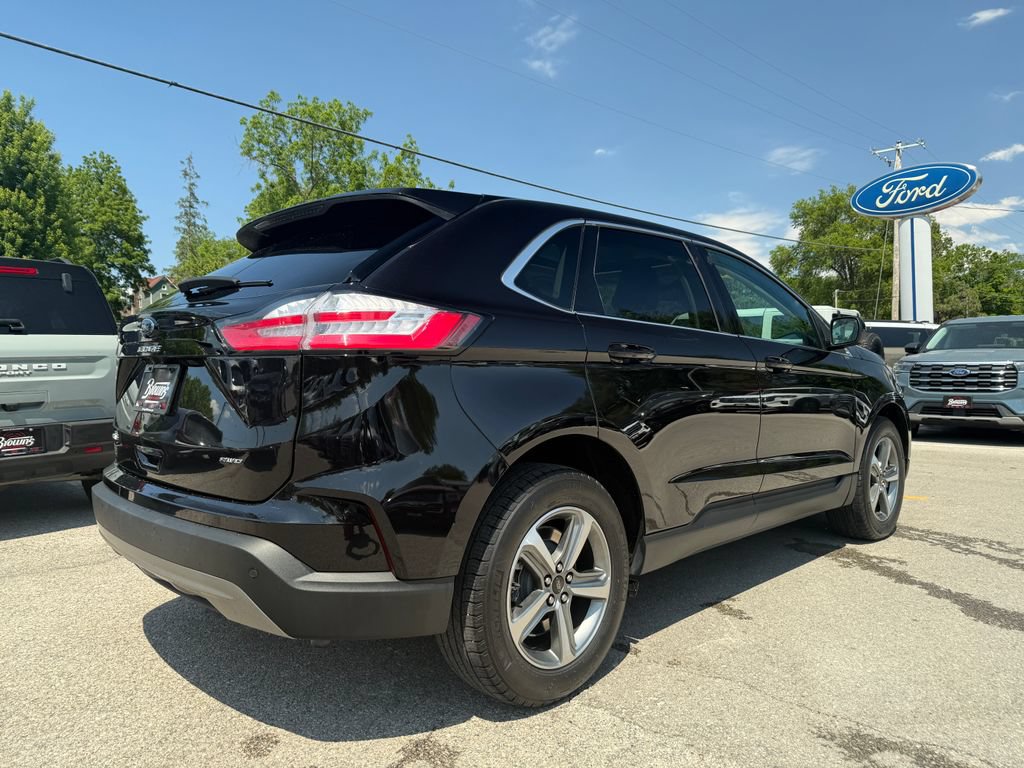 Used 2024 Ford Edge SEL w/ Convenience Package AWD/4WD image 5
