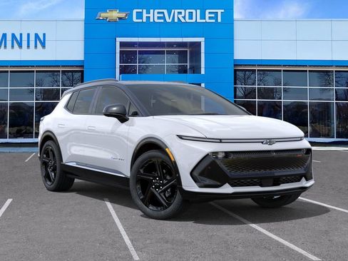 New 2026 Chevrolet Equinox EV RS AWD/4WD image 8