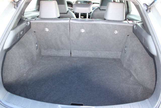 Certified 2022 Lexus UX 200 w/ Accessory Package (Z2) FWD image 7