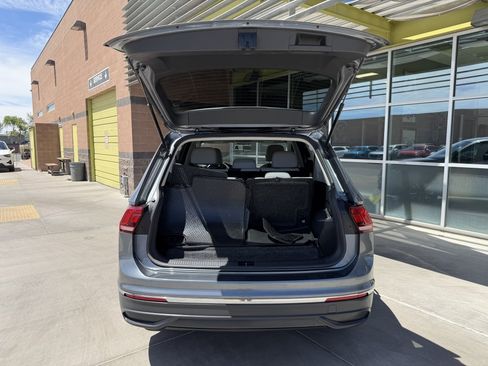 Used 2022 Volkswagen Tiguan S FWD image 35