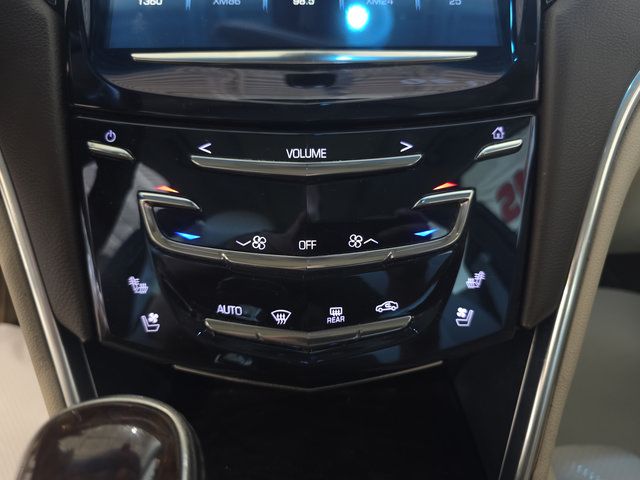 Used 2013 Cadillac XTS Luxury FWD image 20