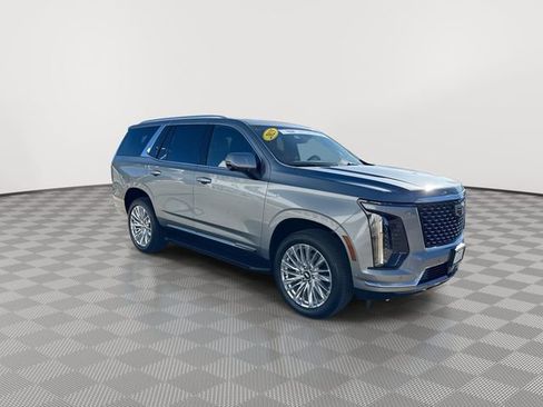 Certified 2025 Cadillac Escalade Premium Luxury image 2
