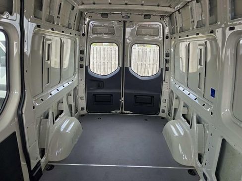 New 2026 Mercedes-Benz Sprinter 2500 image 7