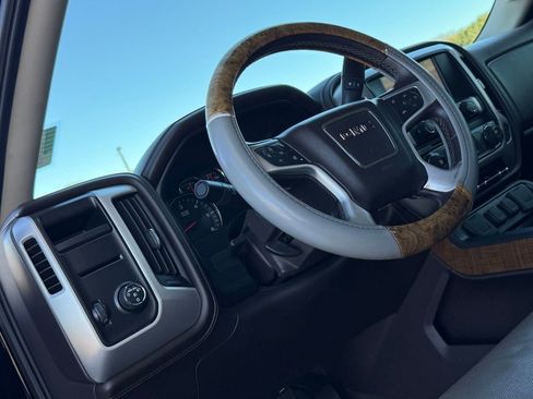 Used 2014 GMC Sierra 1500 SLT w/ SLT Crew Cab Value Package RWD image 25