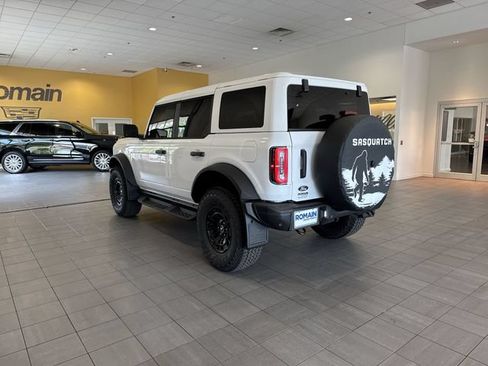Used 2026 Ford Bronco Badlands AWD/4WD image 3