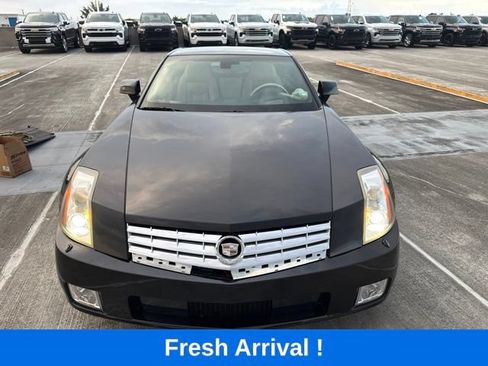 Used 2006 Cadillac XLR RWD image 14