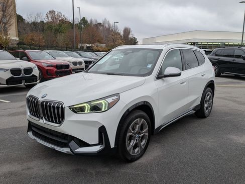 Used 2023 BMW X1 xDrive28i w/ Premium Package image 7