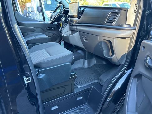 Used 2022 Ford Transit 250 Base image 43