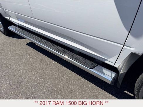 Certified 2017 RAM 1500 Big Horn AWD/4WD image 9