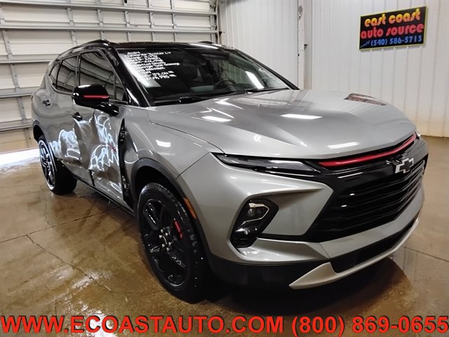 Used 2024 Chevrolet Blazer LT w/ Redline Edition FWD image 1