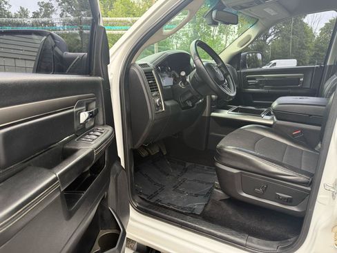 Used 2014 RAM 1500 Sport AWD/4WD image 14