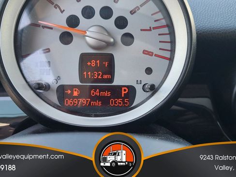 Used 2009 MINI Cooper Clubman Hardtop FWD image 8