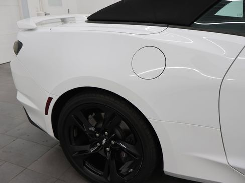 Used 2019 Chevrolet Camaro SS RWD image 24