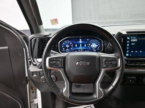 Used 2023 Chevrolet Silverado 1500 RST w/ Z71 Off-Road Package AWD/4WD image 14