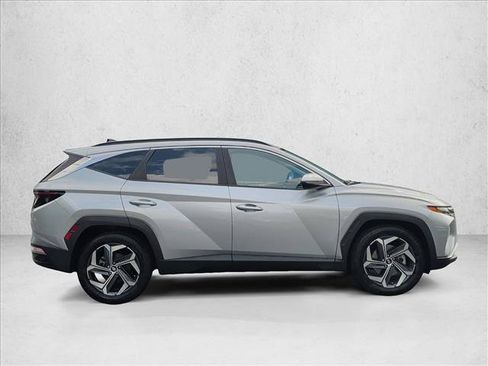 Used 2022 Hyundai Tucson SEL w/ Convenience + Premium Package FWD image 4