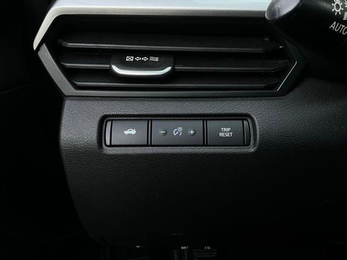 Used 2025 Nissan Altima 2.5 SR image 22