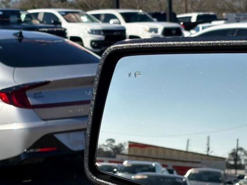 Used 2022 Chevrolet Silverado 1500 LT Trail Boss w/ Safety Package image 15