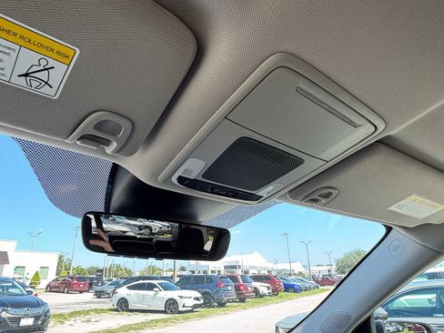 Used 2023 Honda Pilot EX-L image 31