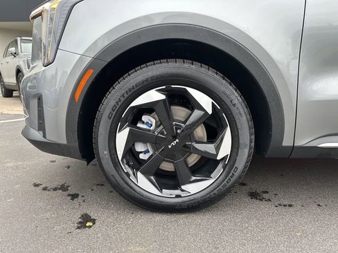 New 2026 Kia Sorento EX AWD/4WD image 12