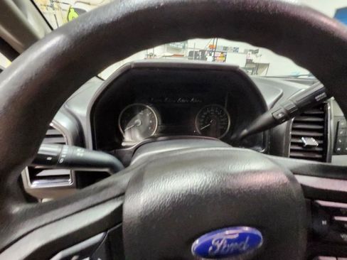 Used 2018 Ford F150 4x4 SuperCrew image 11