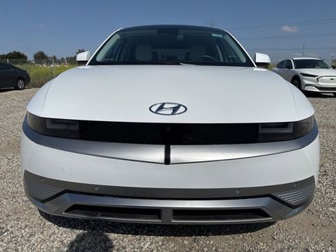 Used 2024 Hyundai Ioniq 5 Limited image 5