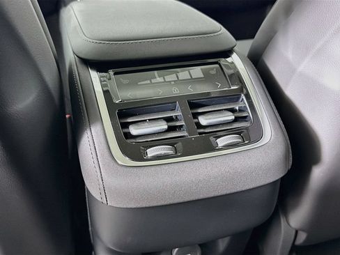 New 2026 Volvo XC90 B6 Plus w/ Protection Package AWD/4WD image 27