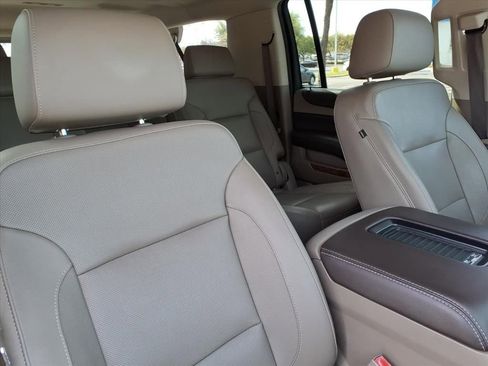 Used 2019 Chevrolet Suburban Premier w/ RST 6.2L Performance Edition image 19