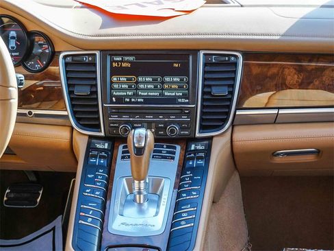 Used 2012 Porsche Panamera S image 15