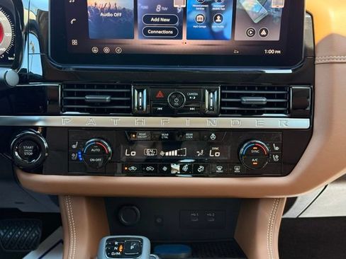 New 2026 Nissan Pathfinder Platinum AWD/4WD image 30