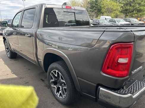 New 2026 RAM 1500 Laramie AWD/4WD image 4