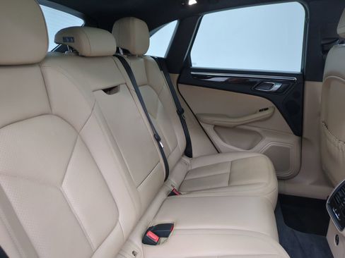 Certified 2023 Porsche Macan Turbo AWD/4WD image 24