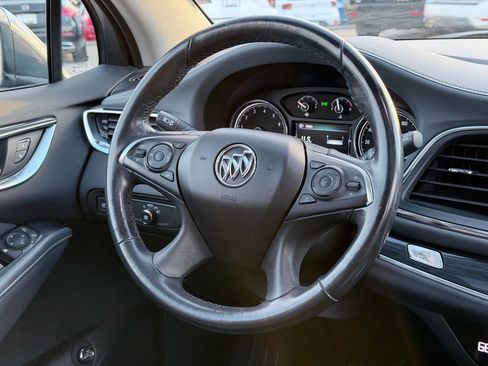 Used 2018 Buick Enclave Essence image 45