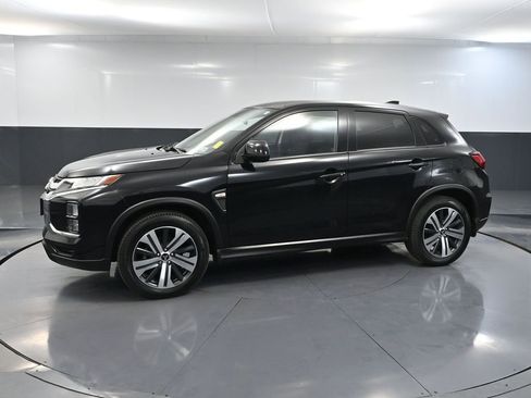 Used 2022 Mitsubishi Outlander Sport ES image 9