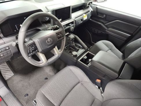 New 2026 Toyota 4Runner SR5 AWD/4WD image 19