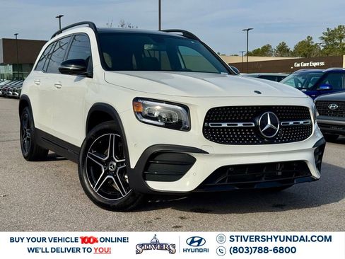 Used 2023 Mercedes-Benz GLB 250 image 1