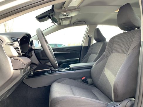 Used 2025 Toyota Camry LE image 25