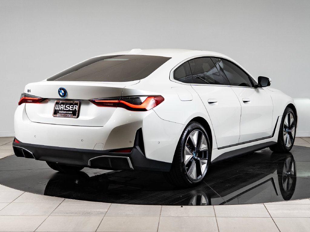 Used 2023 BMW i4 eDrive35 w/ Premium Package RWD image 10
